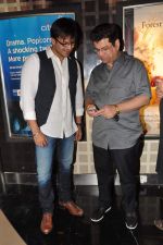 Vivek Oberoi at Balak Palak premiere hosted by Reitesh Deshmukh in PVR, Mumbai on 2nd Jan 2013 (131).JPG